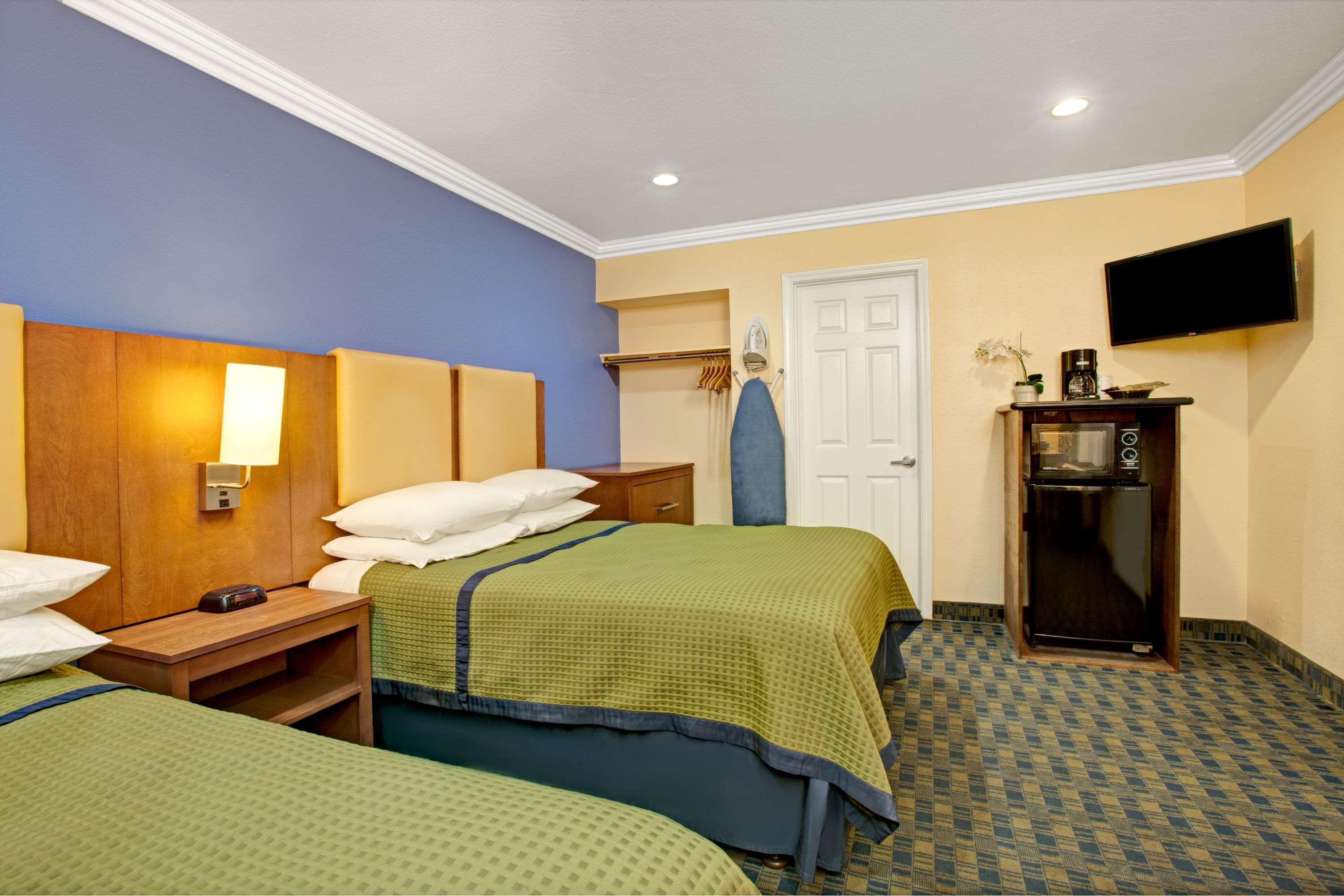 Days Inn San Francisco - Lombard Exteriör bild